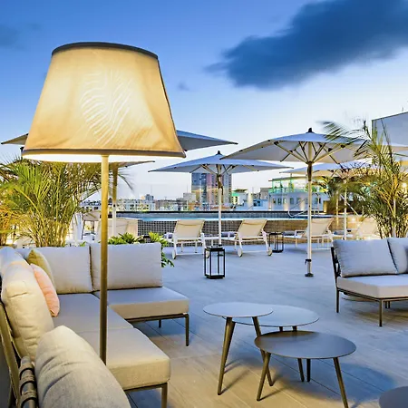 Отель Ac By Marriott Tenerife
