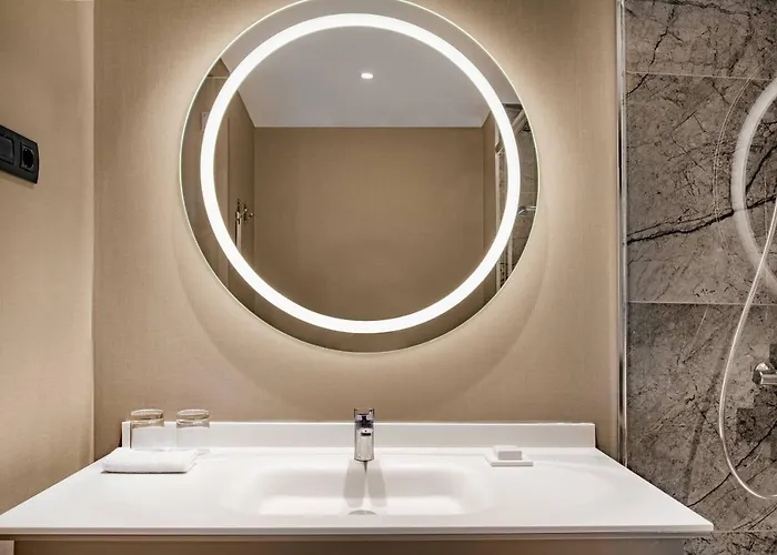 Ac By Marriott Tenerife Отель