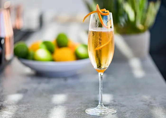 Отель Ac By Marriott Tenerife 4*